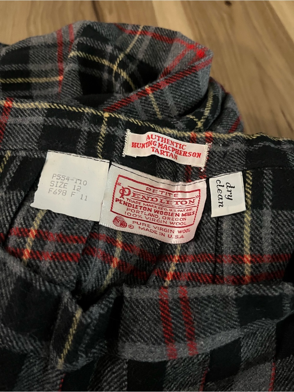 Vtg. Pendleton Women Pleated Maxi Skirt Size 12 Tartan Plaid Wool USA Preppy - Picture 2 of 5